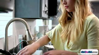 Grandi ta kaba yega tempran den kas di e ta chikitu gf i selebrá ku lines parto.E bes i ta tene nan ta berdad i facts di