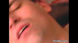 Matanda, tsupa, blonde, pinutukan